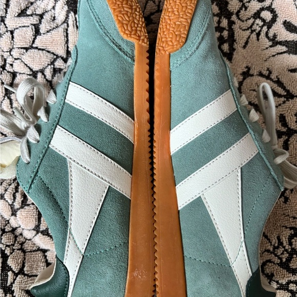 Gola Elan Mint Green Sneakers, size 7 EUC! - Picture 6 of 12